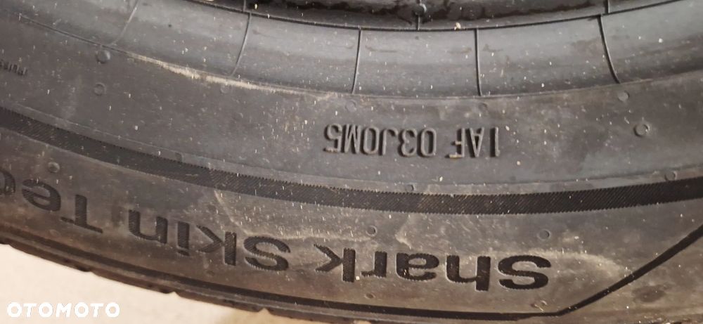 Opony Uniroyal RainExpert 5 – 225/60 R18 100V - 5