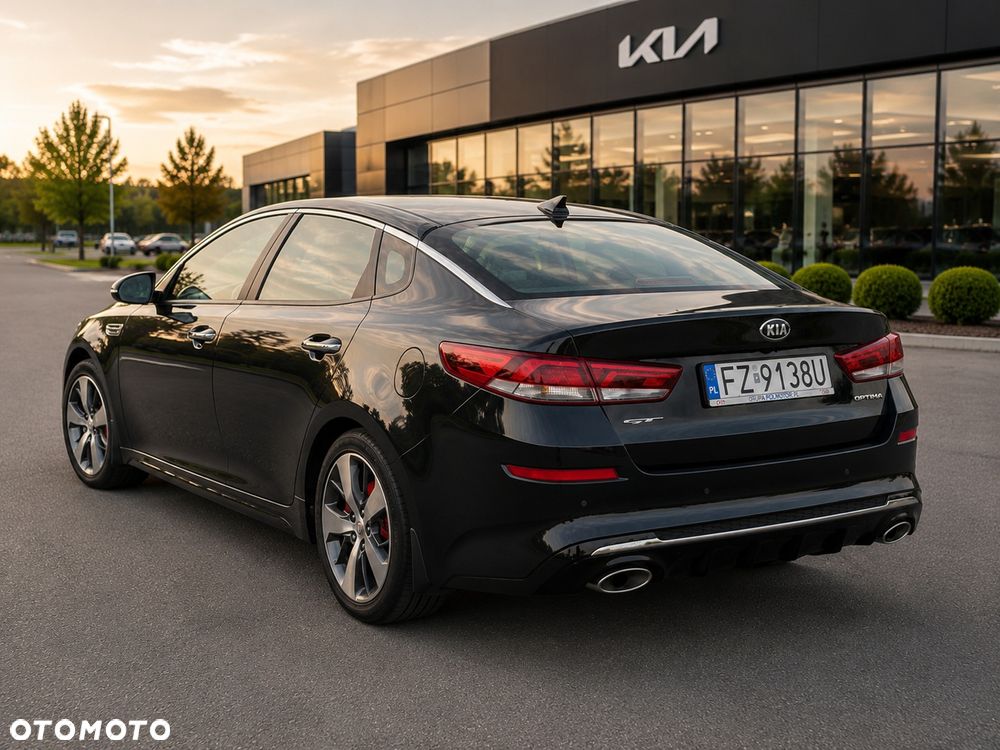 Kia Optima - 6