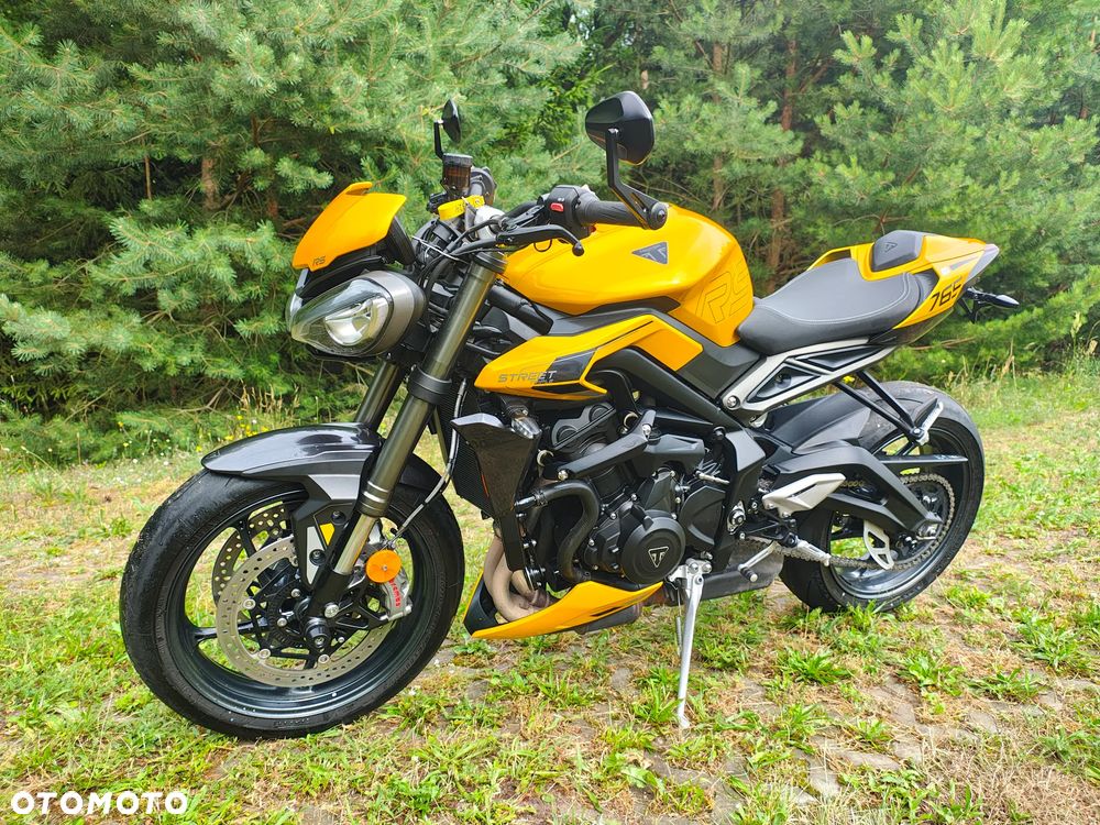 Triumph Street Triple - 6