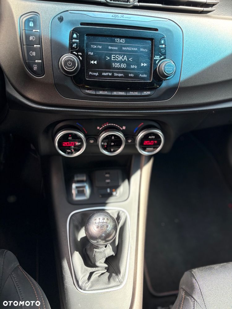Alfa Romeo Giulietta 1.4 TB Distinctive - 9