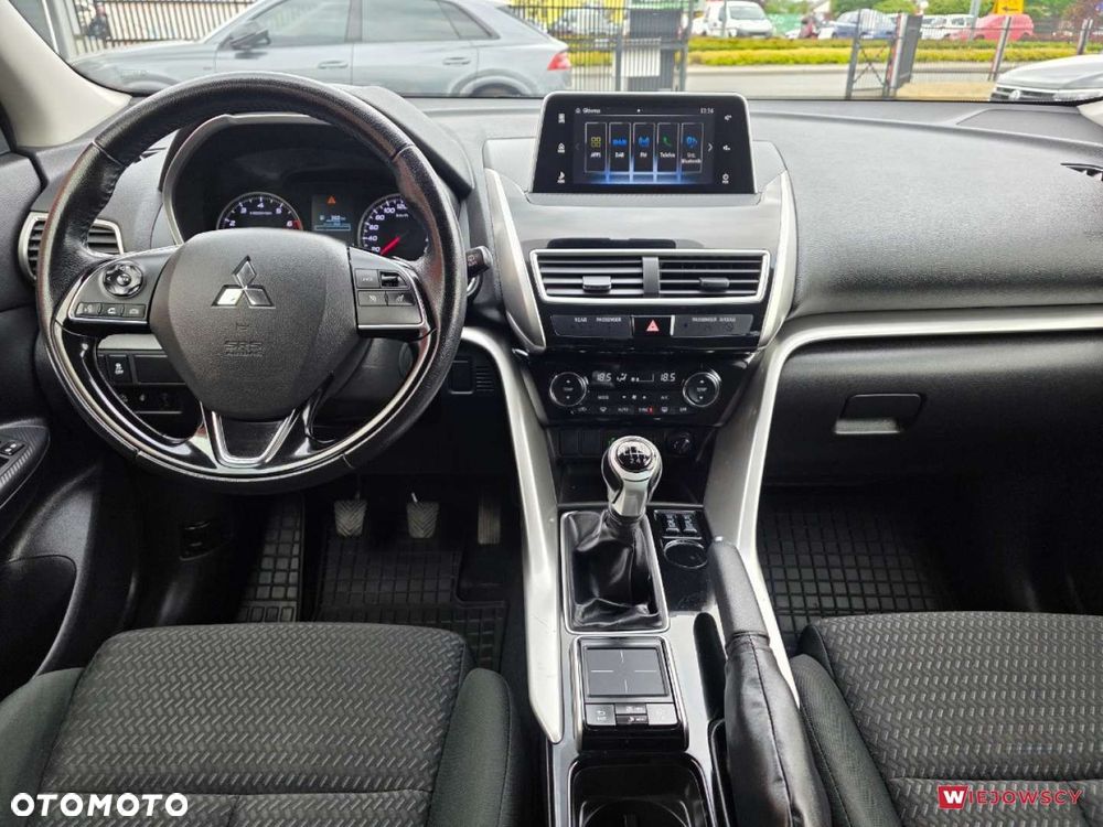 Mitsubishi Eclipse Cross - 18