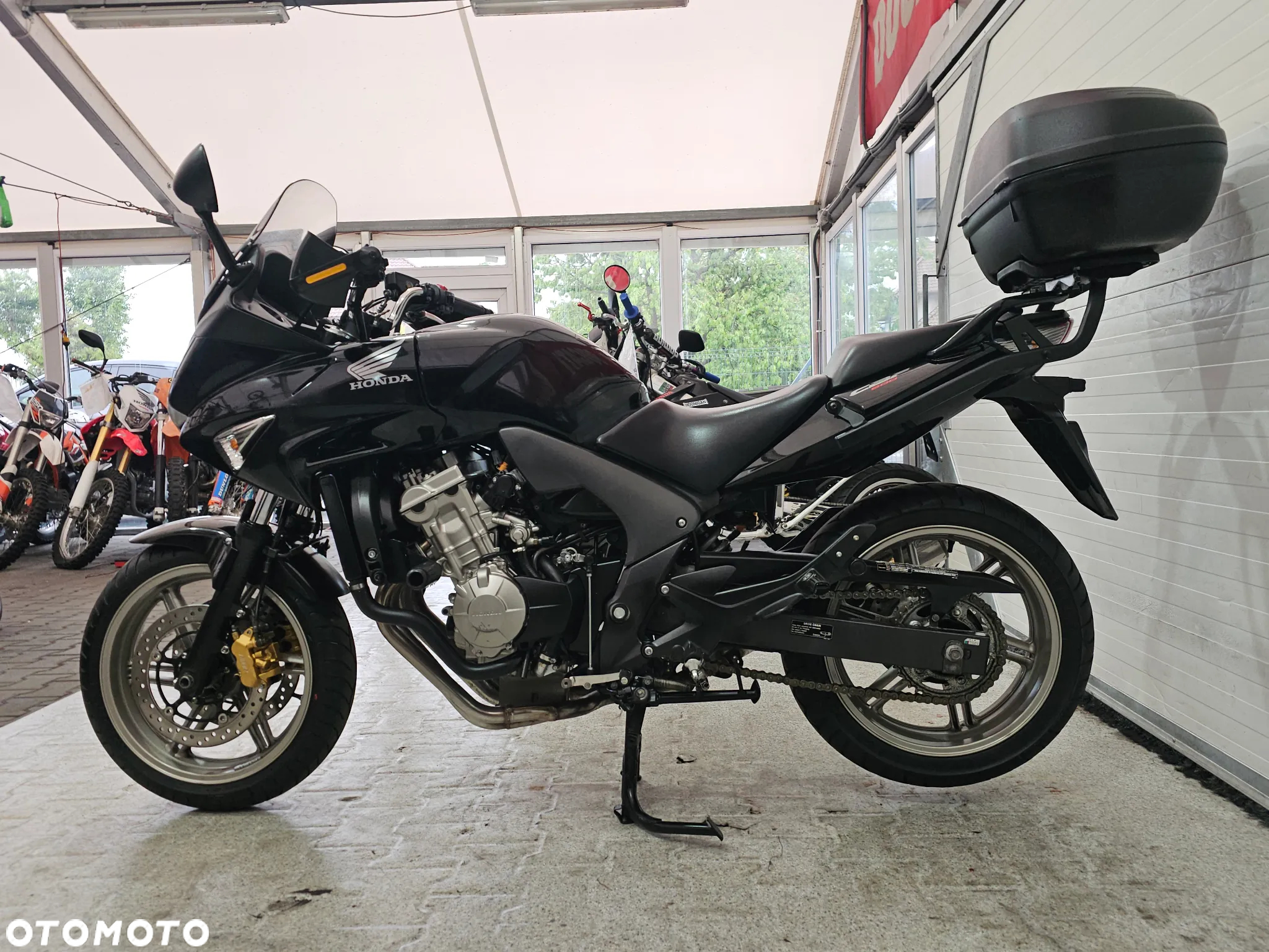 Honda CBF - 13