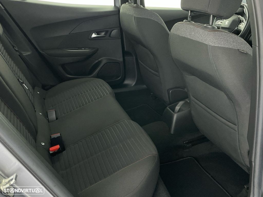 Peugeot 2008 1.2 PureTech Active Pack - 25