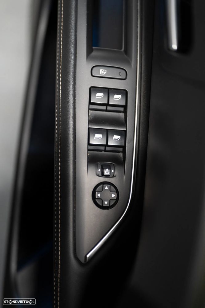 Peugeot 3008 1.5 BlueHDi GT Line EAT8 - 16