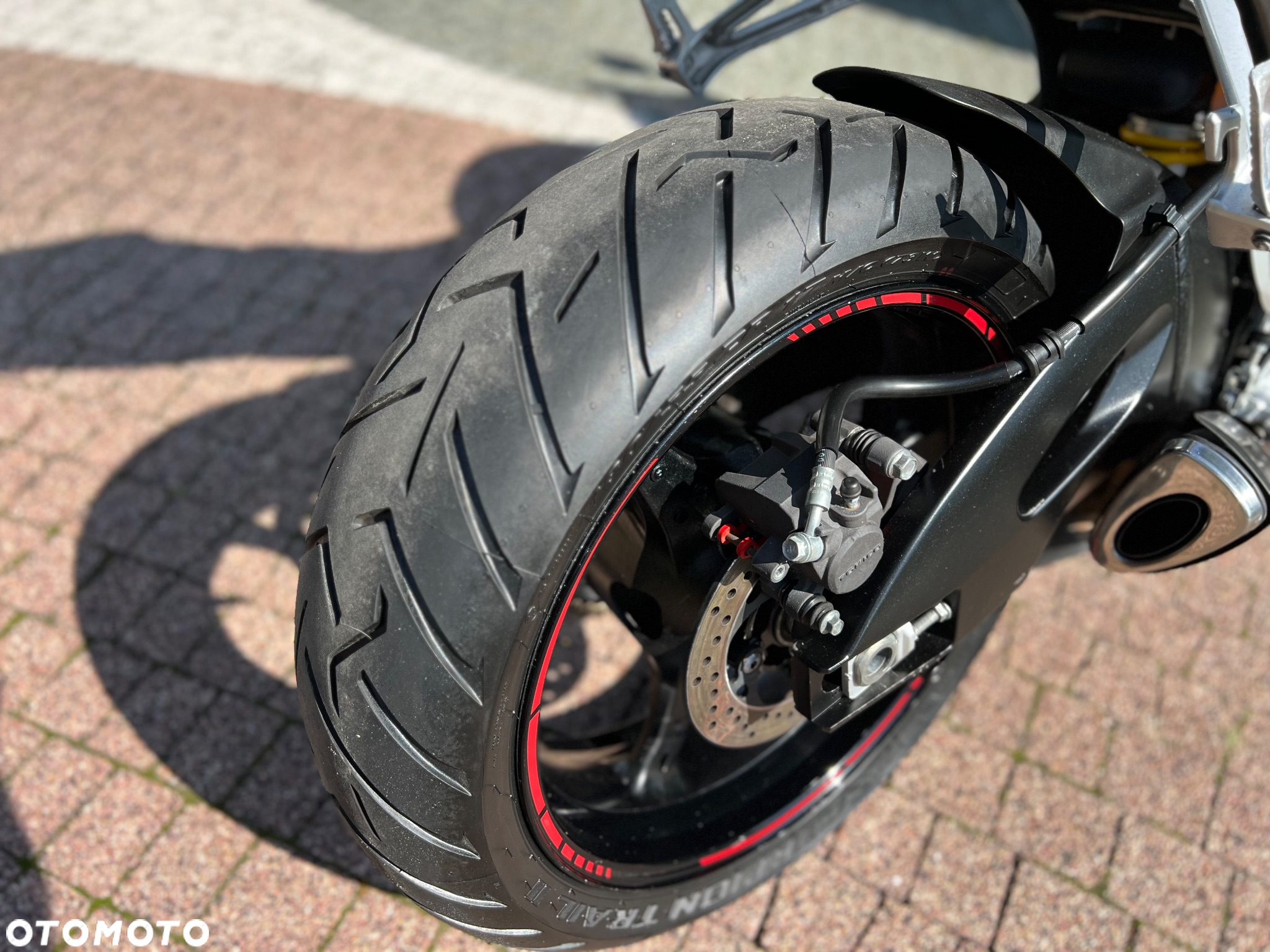 Suzuki GSX-R - 12