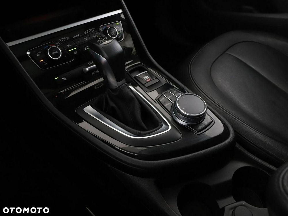 BMW Seria 2 220d GT xDrive Advantage - 28