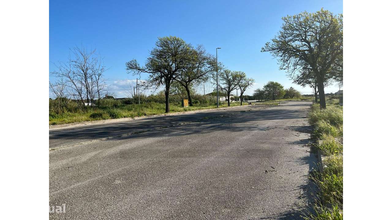 Terreno a 20 Minutos de  Lisboa - Grande imagem: 2/17