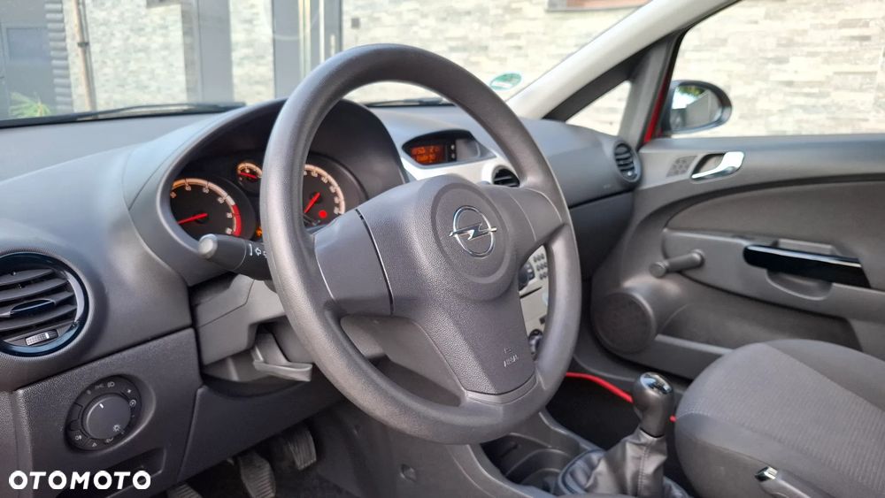 Opel Corsa 1.2 16V - 18