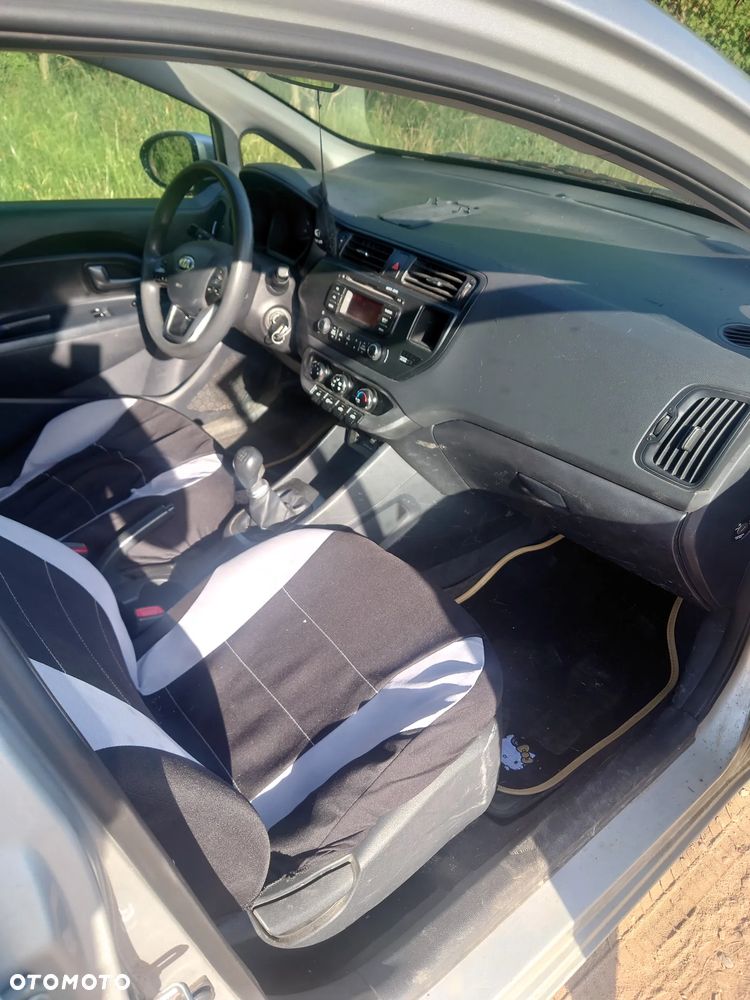 Kia Rio 1.4 crdi M - 7