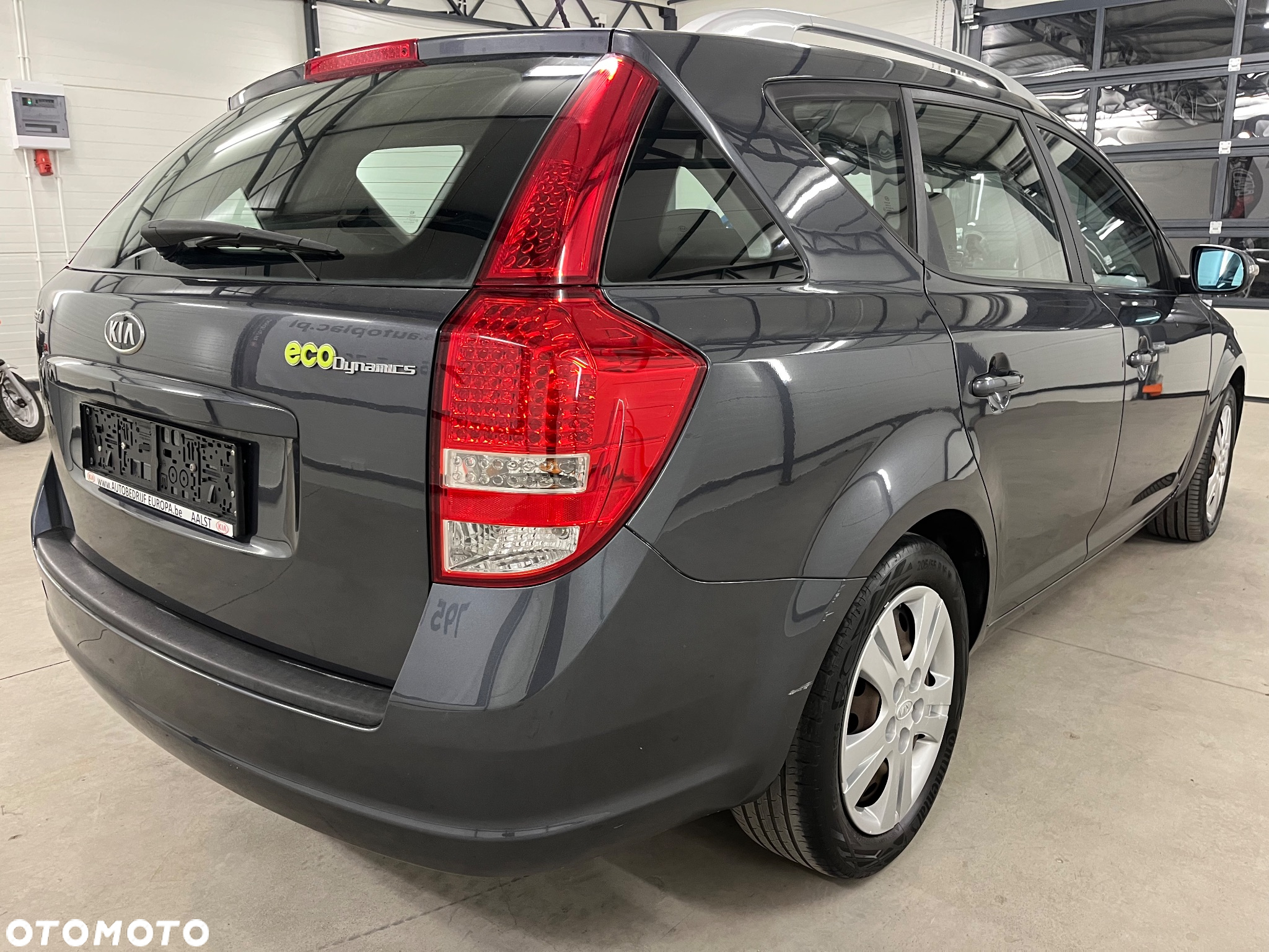 Kia Ceed 1.6 CRDi 90 Vision - 19