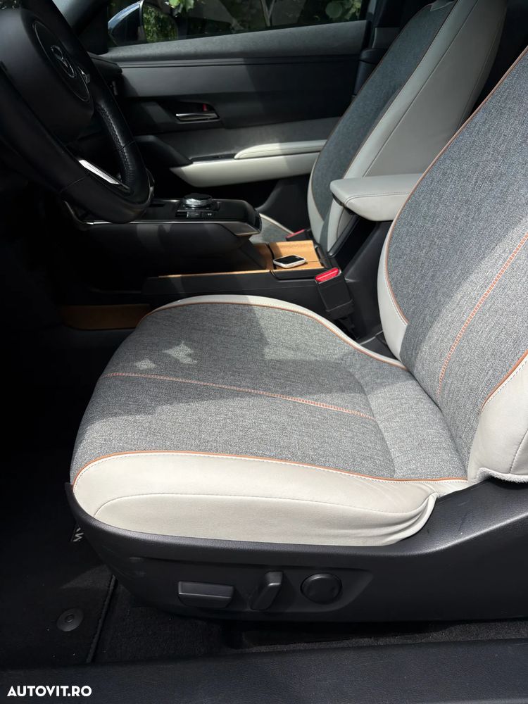 Mazda MX-30 e-SKYACTIV EXCLUSIVE-LINE - 9