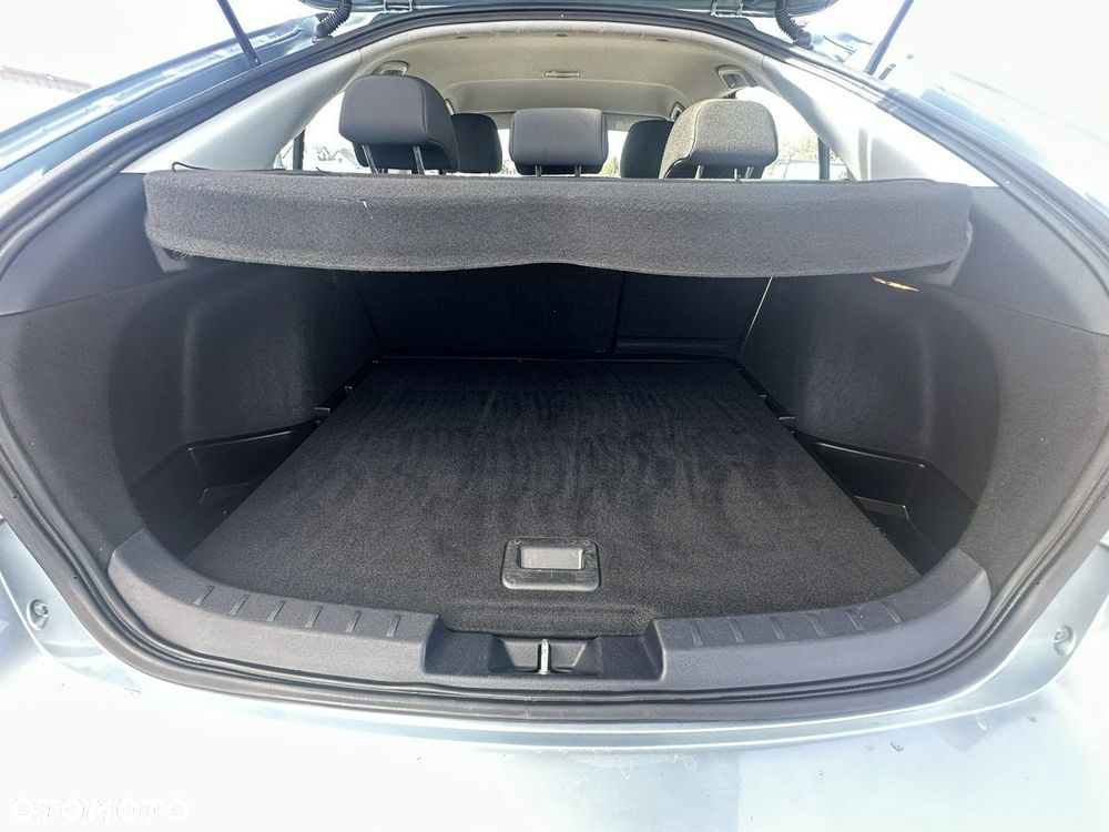 Mitsubishi Lancer - 10