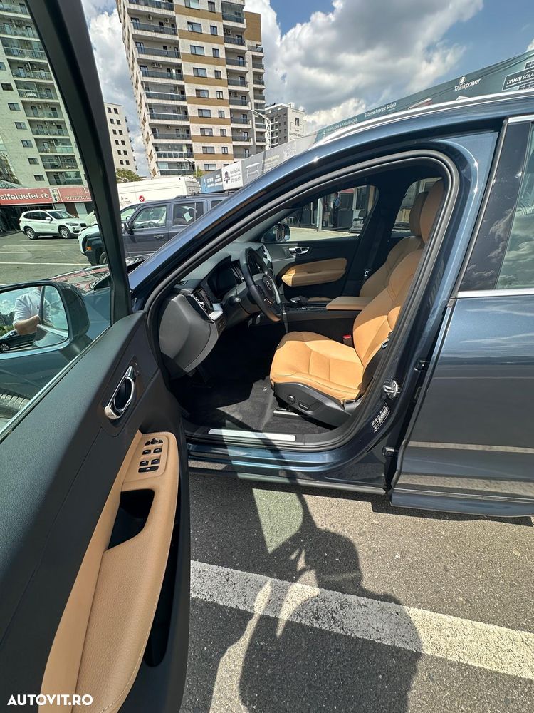 Volvo XC 60 D4 Momentum - 7