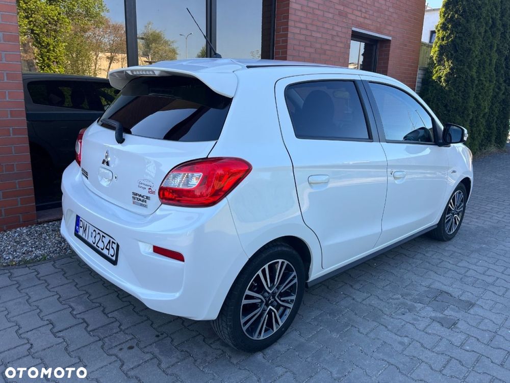Mitsubishi Space Star 1.2 AS&G Instyle CVT - 4