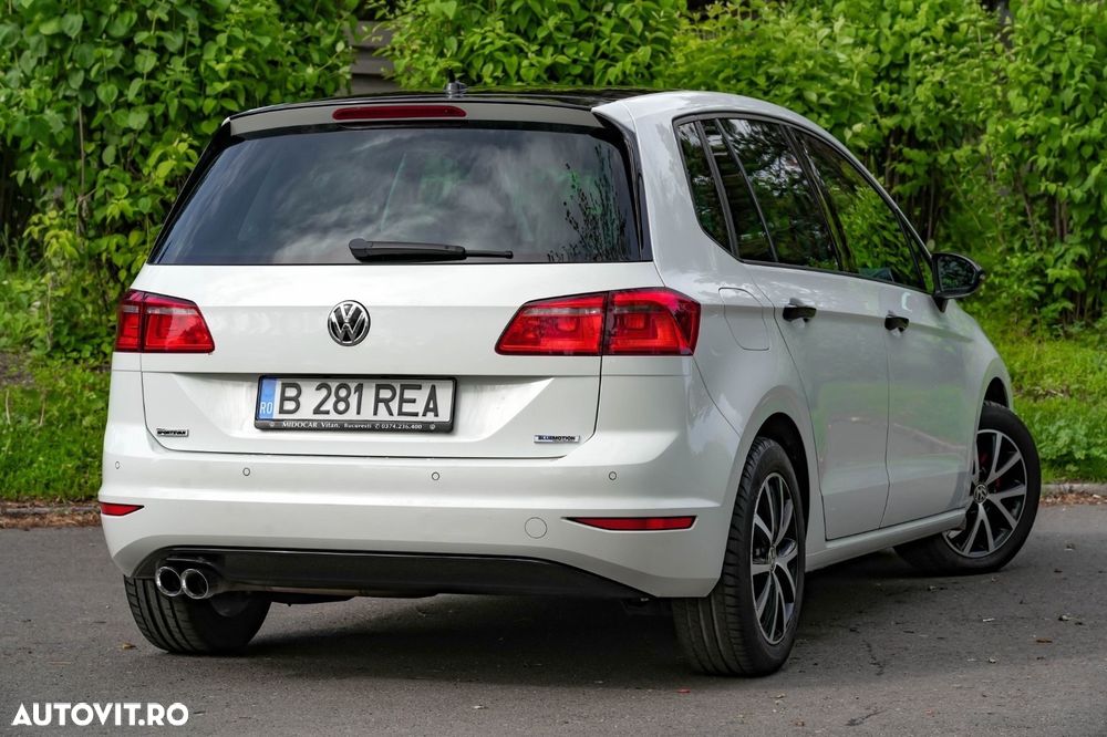 Volkswagen Golf 1.6 TDI DPF BMT DSG Comfortline - 3