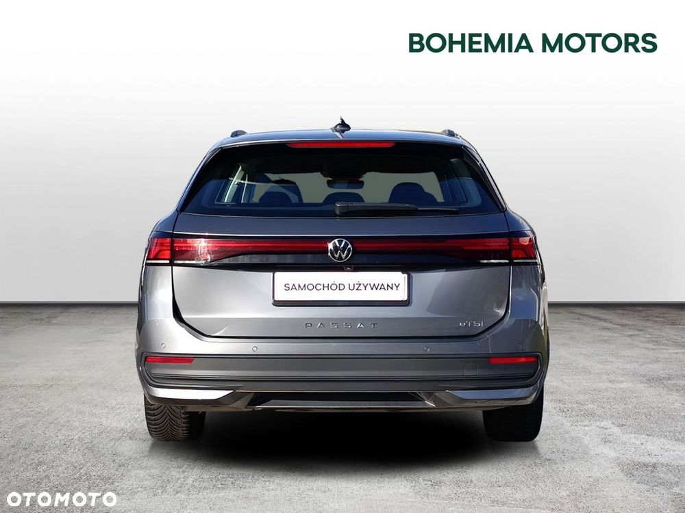 Volkswagen Passat - 5