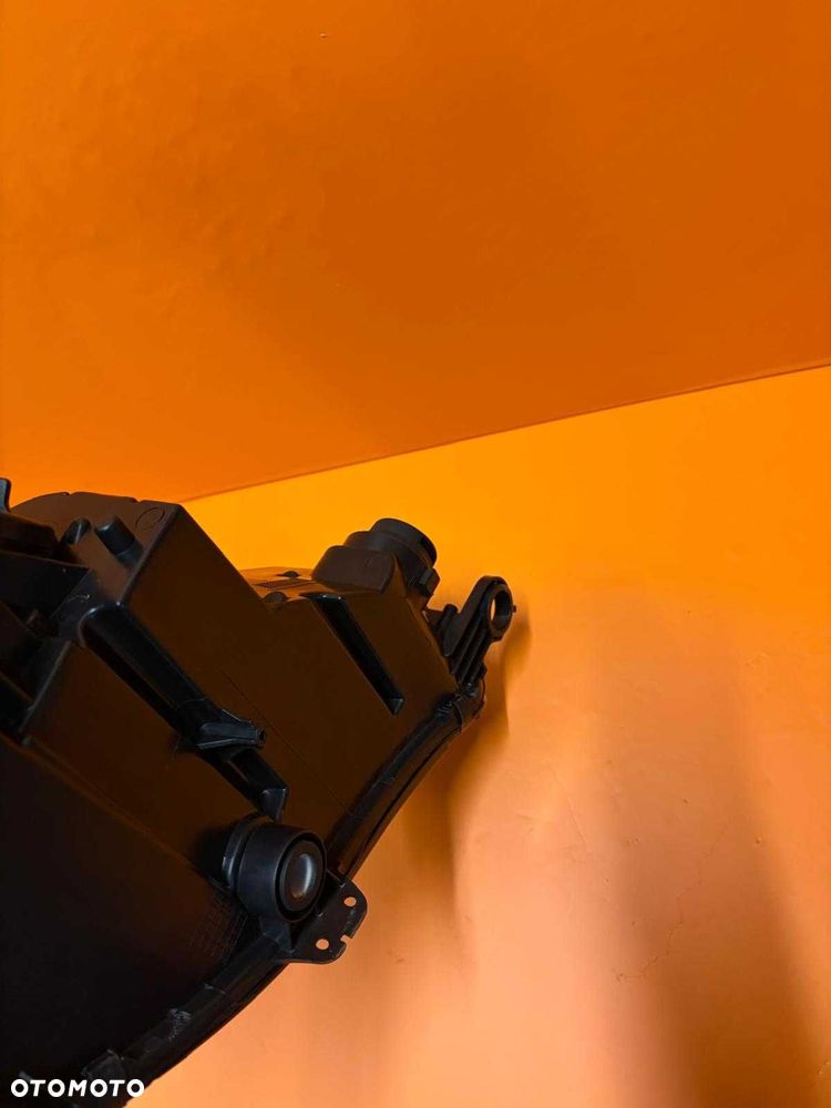 Lampa Lewa Reflertor Lewy Audi A4 B9 bi xenon + Led Dzienny EU - 10