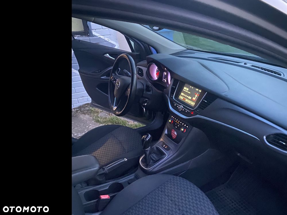 Opel Astra 1.4 T Enjoy - 4