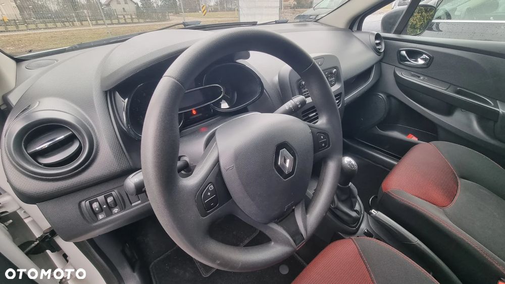 Renault Clio 1.5 dCi Alize - 13