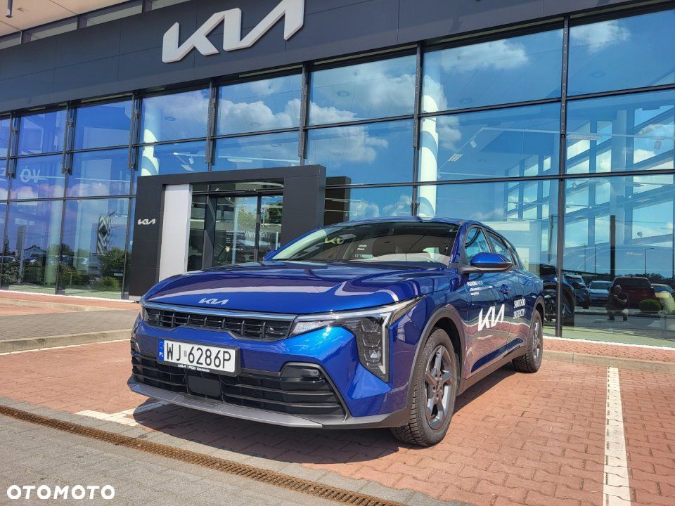 Kia K4 - 1