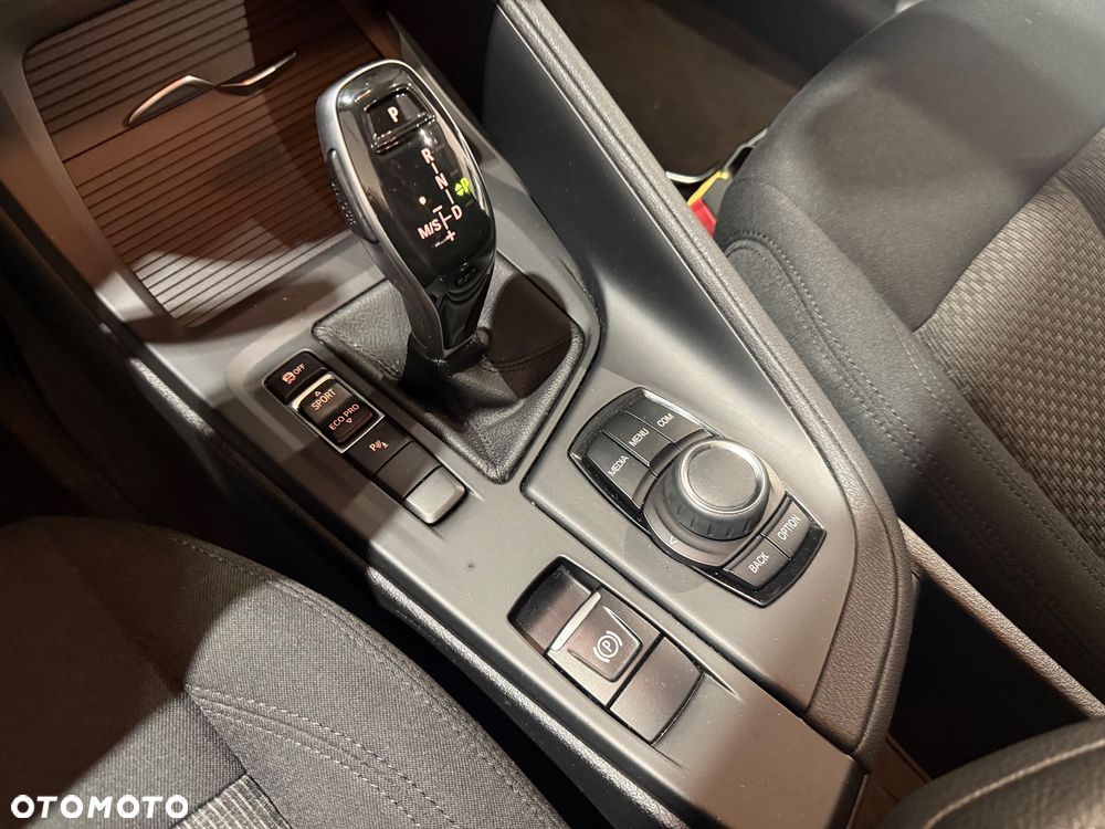 BMW X1 sDrive18i Advantage - 17