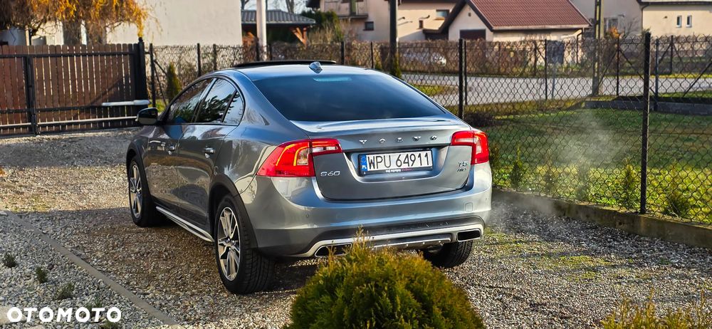 Volvo S60 T5 AWD Summum - 5