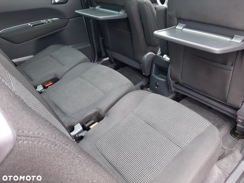 Peugeot 5008 1.6 Access 7os - 22