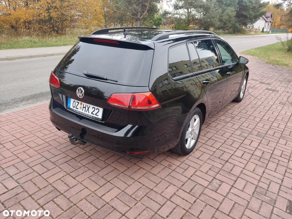 Volkswagen Golf 1.6 TDI BlueMotion Technology DSG Comfortline - 4