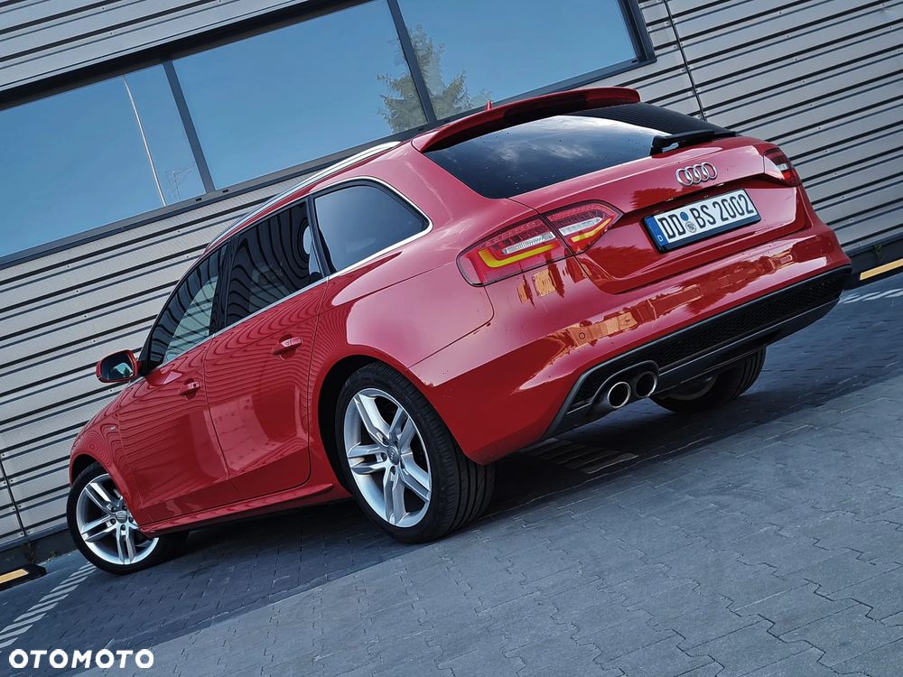 Audi A4 Avant 2.0 TDI DPF clean diesel quattro S line Sportpaket - 19