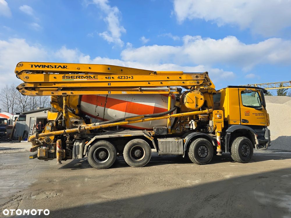 Mercedes-Benz AROCS - 7