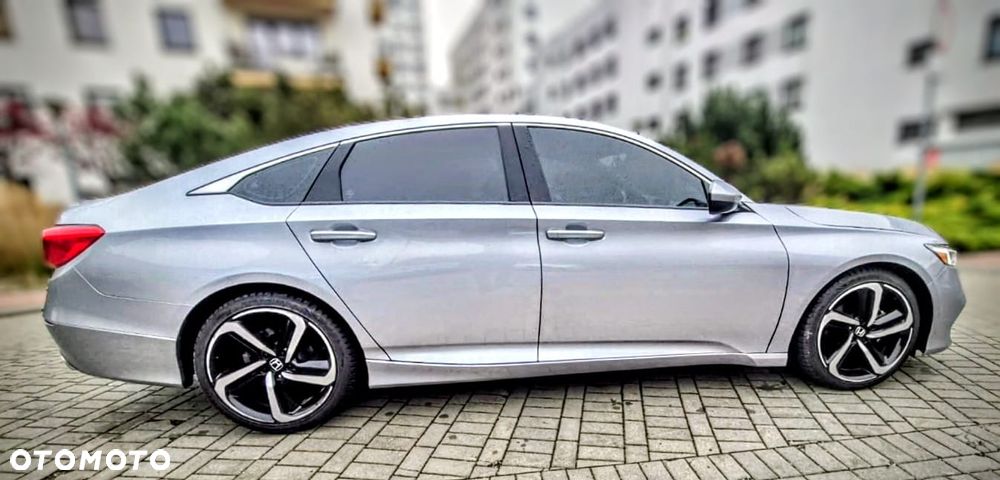 Honda Accord - 4