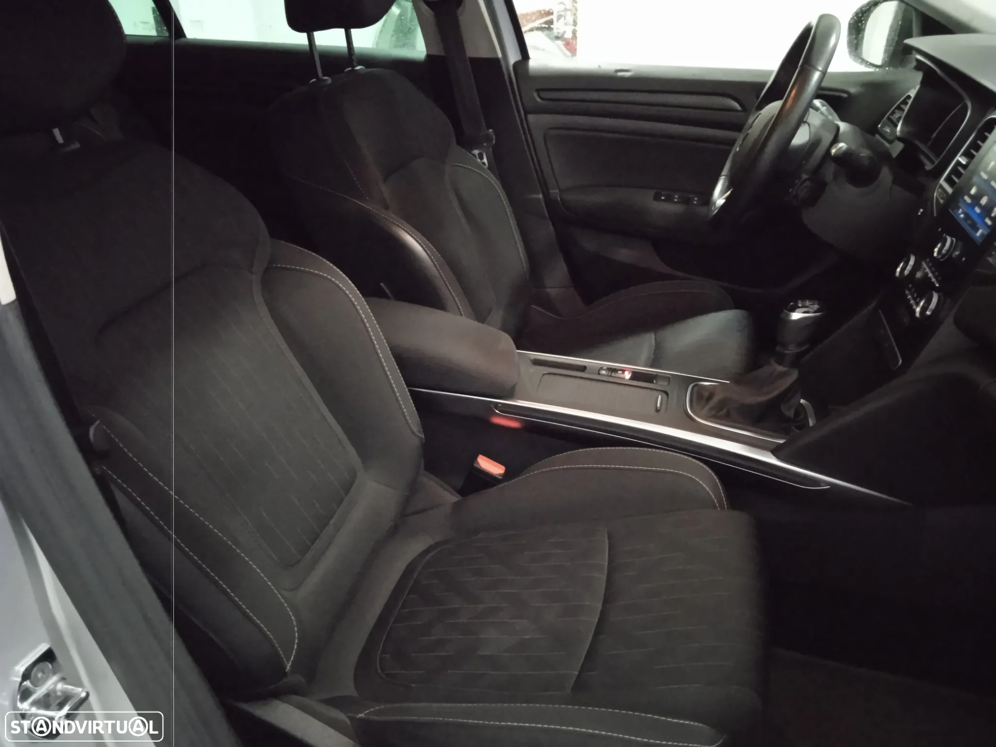 Renault Mégane Sport Tourer 1.5 Blue dCi Limited - 13