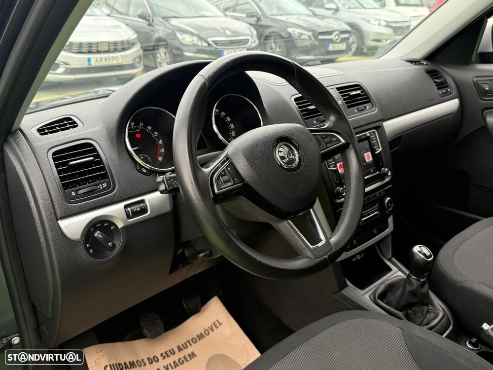 Skoda Yeti 2.0 TDI Style - 21