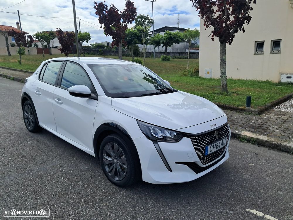 Peugeot e-208 Allure Pack - 2