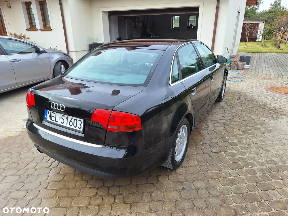 Audi A4 Limousine 1.6 - 8