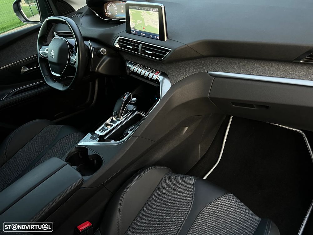 Peugeot 3008 1.6 Hybrid Allure Pack e-EAT8 - 25