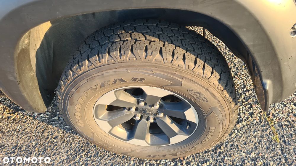 Dodge RAM 1500 5.7 4x4 - 6