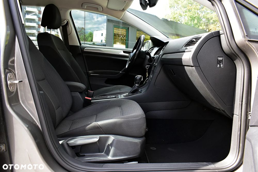 Volkswagen Golf VII 1.6 TDI BMT Trendline DSG - 8