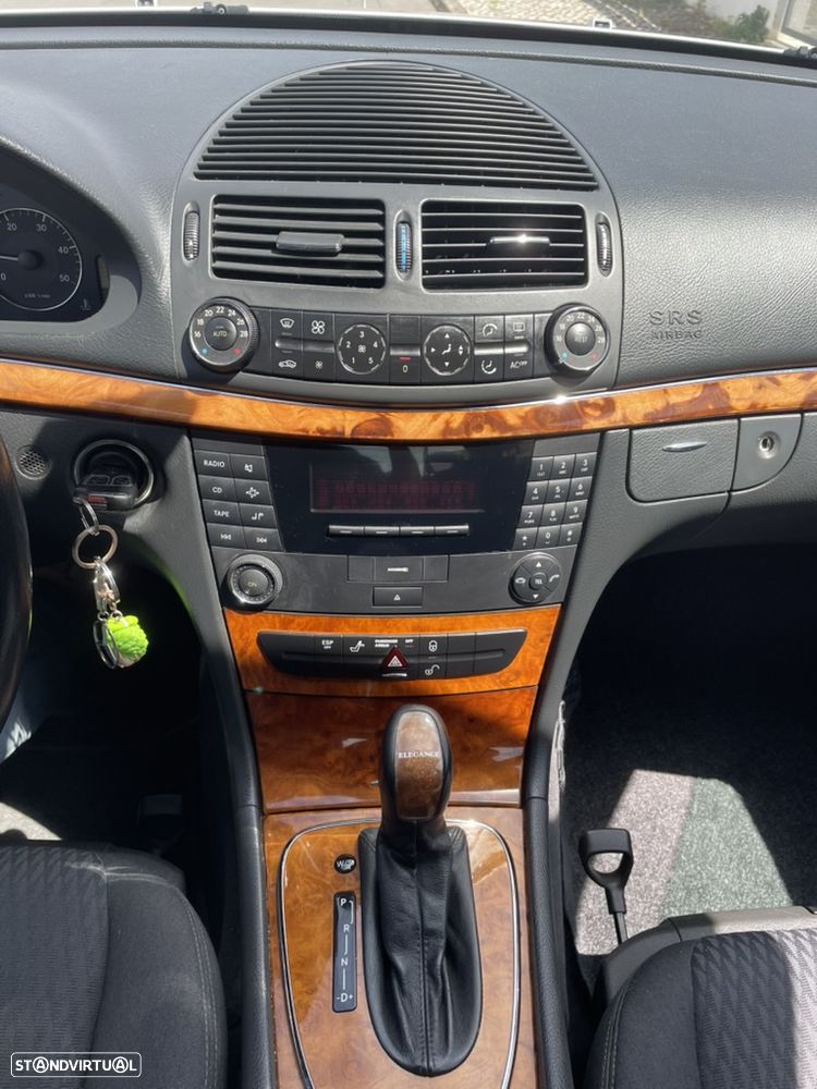 Mercedes-Benz E 220 CDI Elegance Aut. - 3