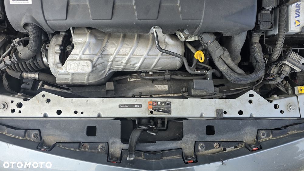 Opel Astra 2.0 CDTI Cosmo S&S - 31