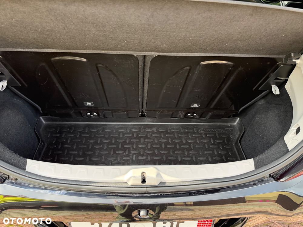 Toyota Aygo x-play - 10