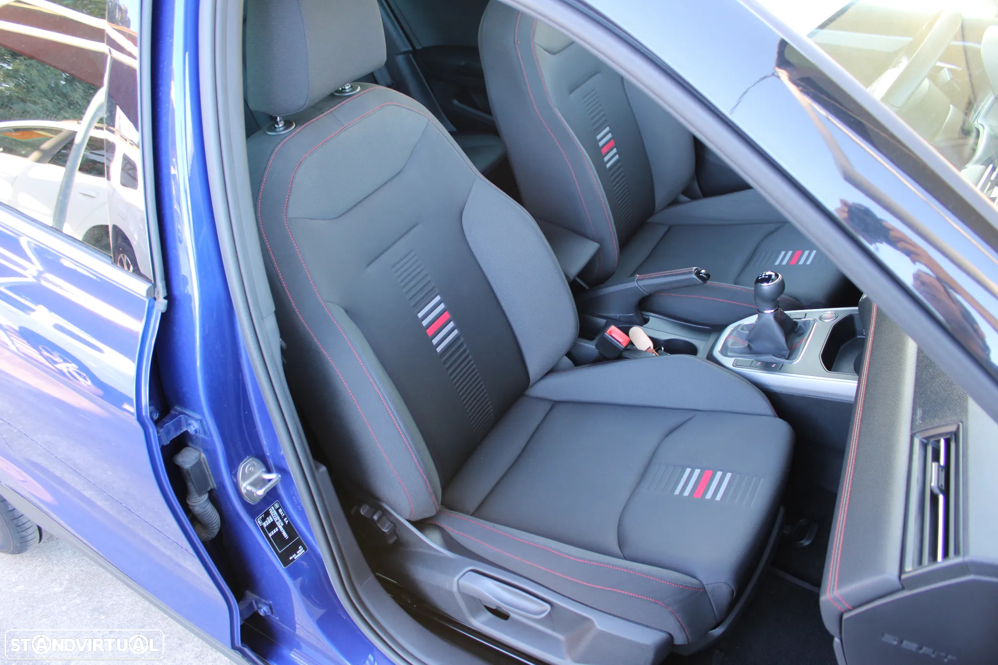 SEAT Arona 1.0 TSI FR - 40