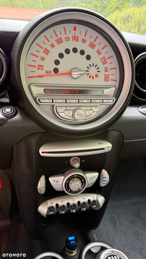 MINI Cooper - 4