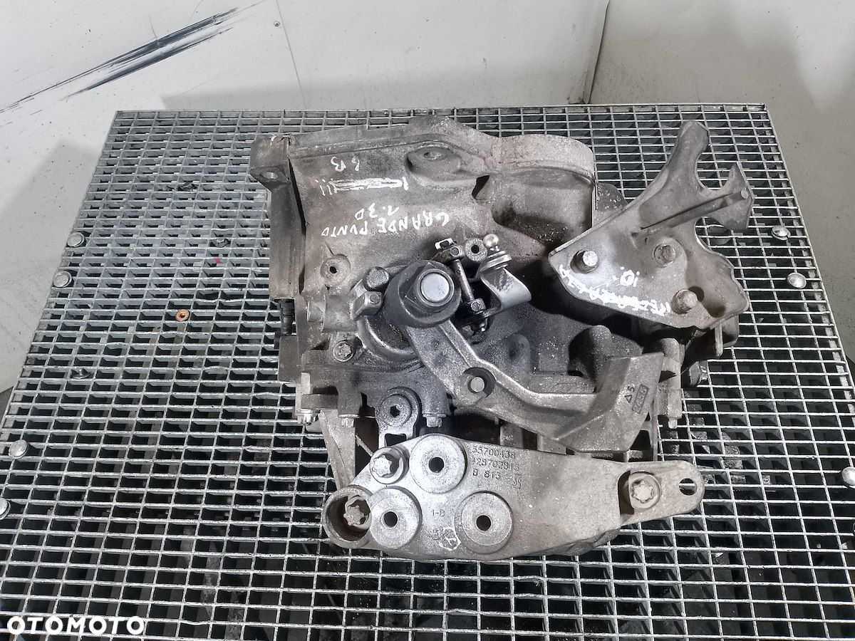 SKRZYNIA BIEGÓW MANUALNA FIAT GRANDE PUNTO M32  55192042 1.3 MULITIJET - 2