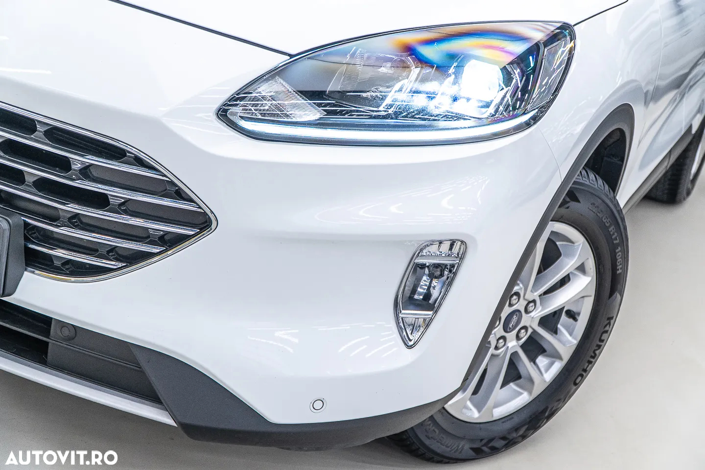 Ford Kuga 2.0 EcoBlue A8 AWD Titanium - 34