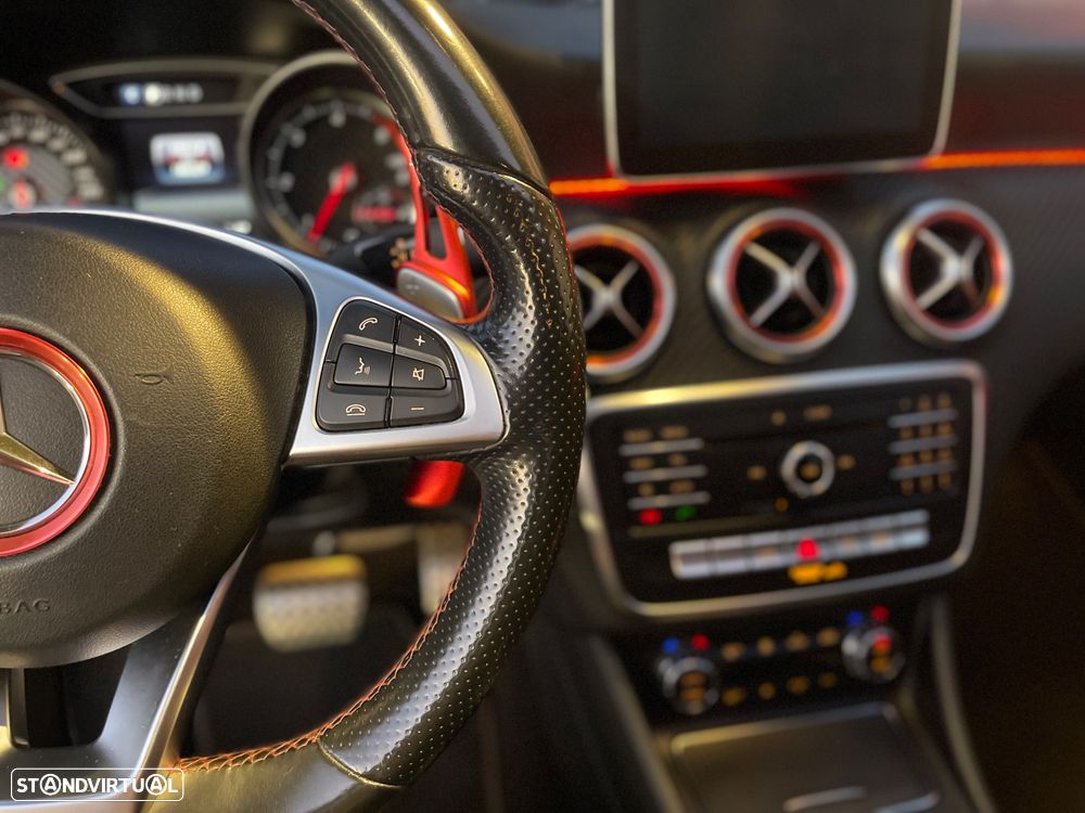 Mercedes-Benz A 220 d 7G-DCT AMG Line - 21