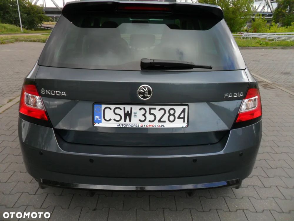 Skoda Fabia 1.2 TSI Monte Carlo - 6