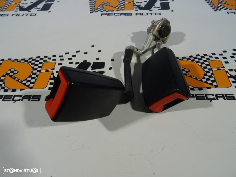 Encaixe De Cinto Traseiro Audi A3 (8P1)  Pré Tensor De Trás Audi A3 8P - 3