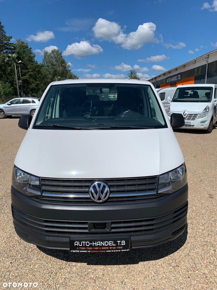 Volkswagen Transporter - 2