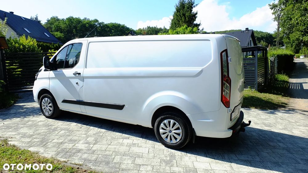 Ford Transit Custom - 11